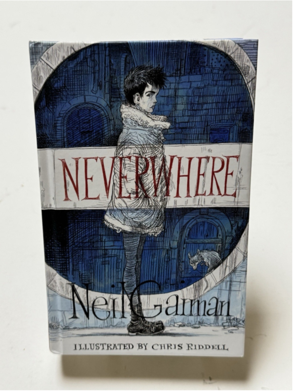 Neverwhere Illustrated Edition by Neil Gaiman Hardcover 2017